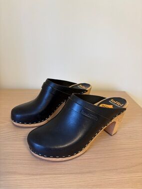 Swedish Hasbeens Clogs 37